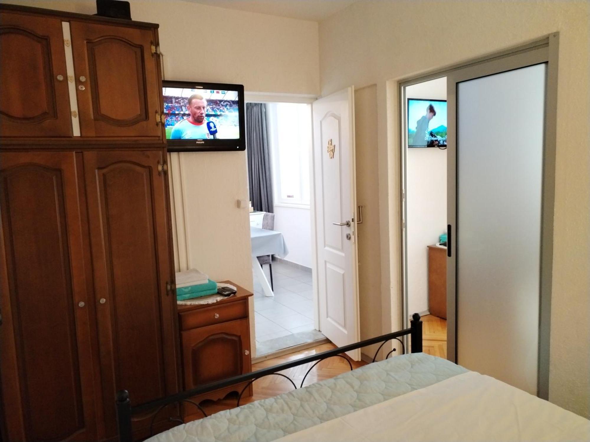 Apartman Suzana 2br With Balcony Split