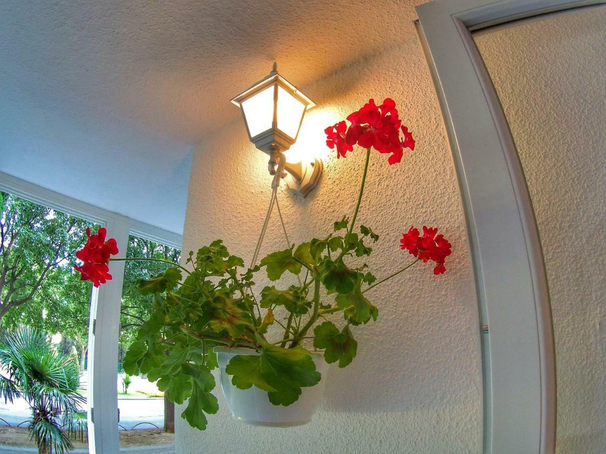 Suzana 2br With Balcony Apartman Split